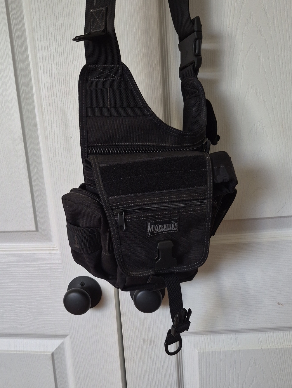 Maxpedition Black Tactical Messenger Sling Bag